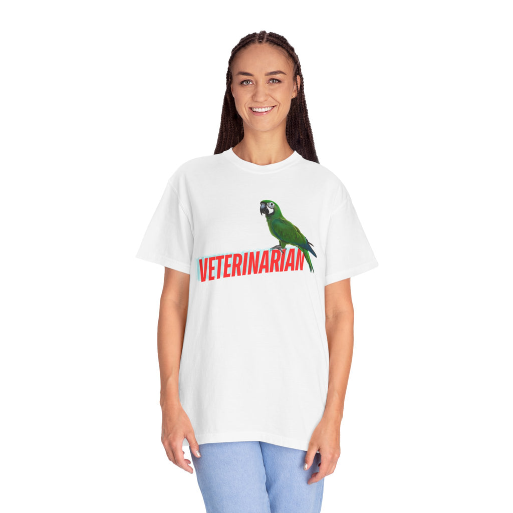 Veterinarian T-Shirt - Cute Parrot Graphic Tee for Animal Lovers, Gifts for Vet Students, Pet Owners, Animal Day Celebration
