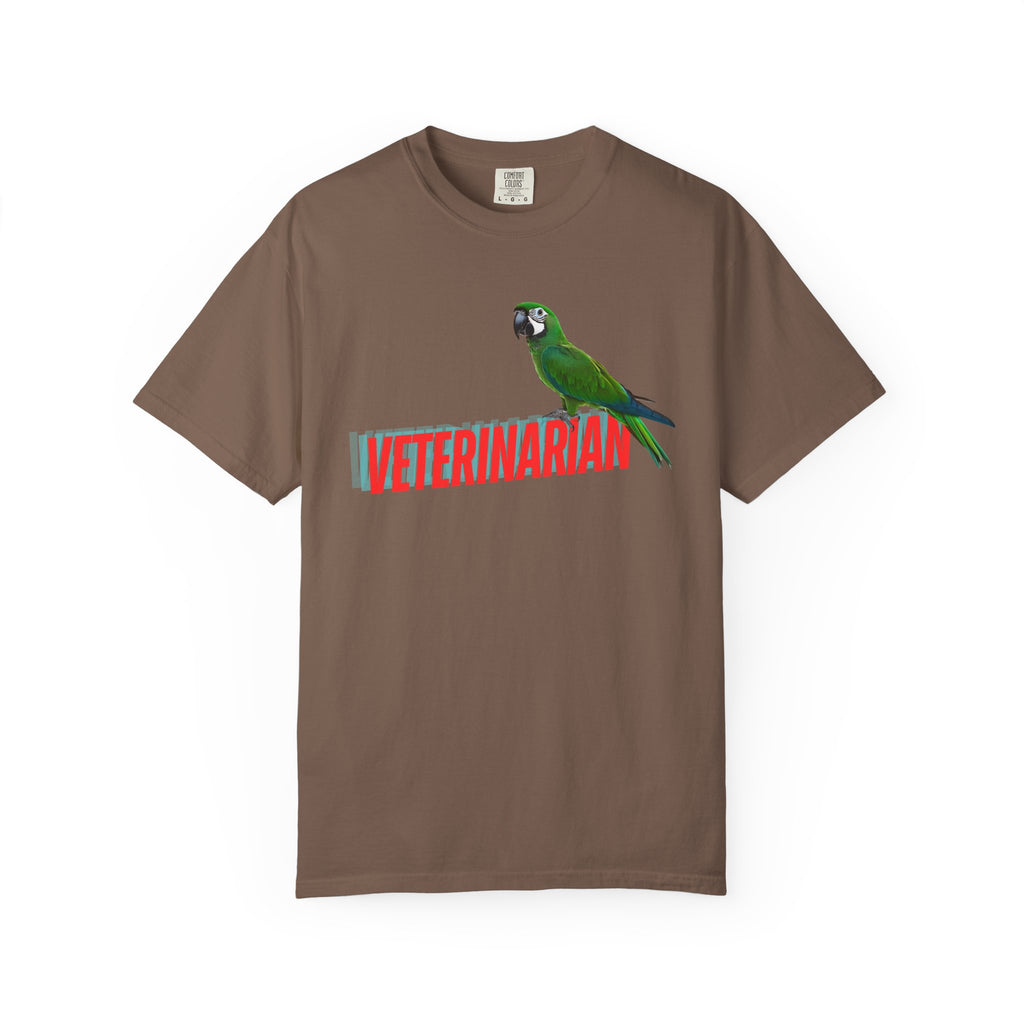 Veterinarian T-Shirt - Cute Parrot Graphic Tee for Animal Lovers, Gifts for Vet Students, Pet Owners, Animal Day Celebration