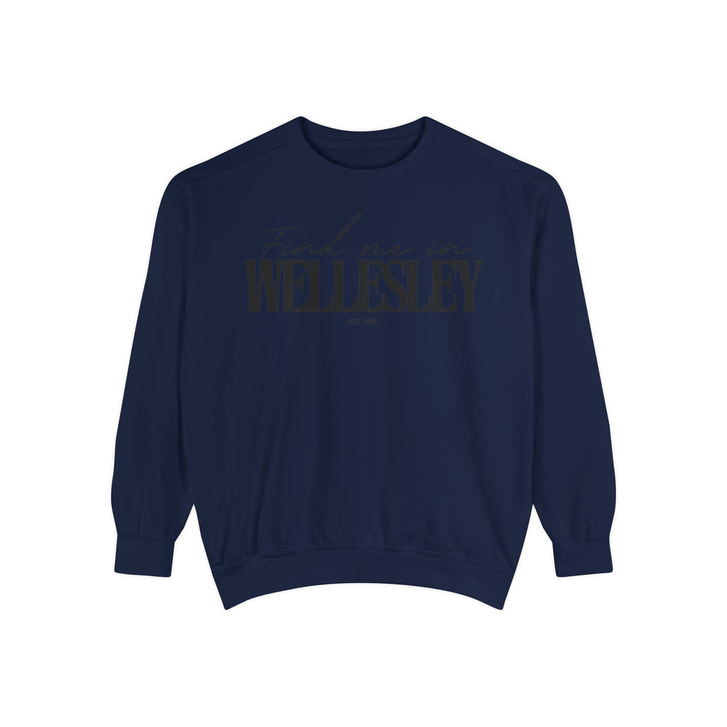 Wellesley Cozy Sweatshirt, Unisex Garment-Dyed Crew, Casual Wear, Gift for Friends, Fall Fashion, Lounge Style