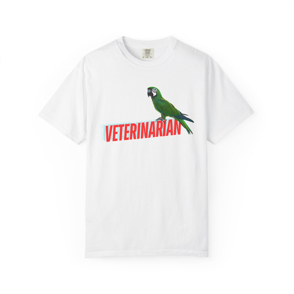 Veterinarian T-Shirt - Cute Parrot Graphic Tee for Animal Lovers, Gifts for Vet Students, Pet Owners, Animal Day Celebration