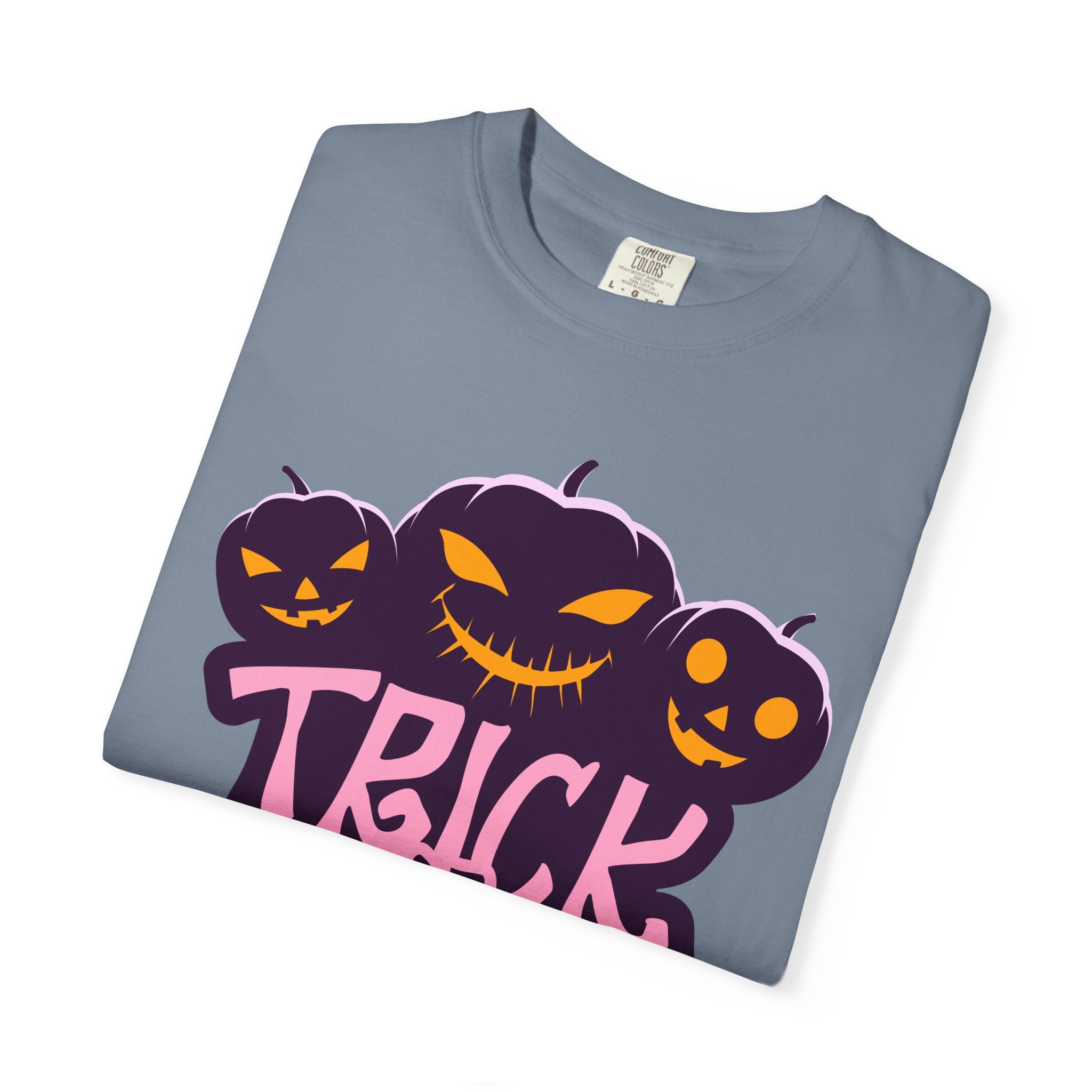 Halloween Trick or Treat T-Shirt, Unisex Halloween Tee, Spooky Autumn Shirt, Fun Costume Top, Trick or Treat Apparel