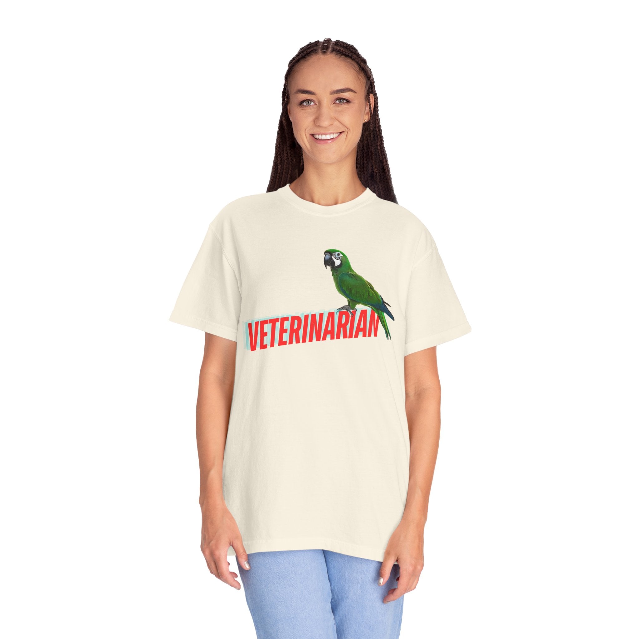 Veterinarian T-Shirt - Cute Parrot Graphic Tee for Animal Lovers, Gifts for Vet Students, Pet Owners, Animal Day Celebration