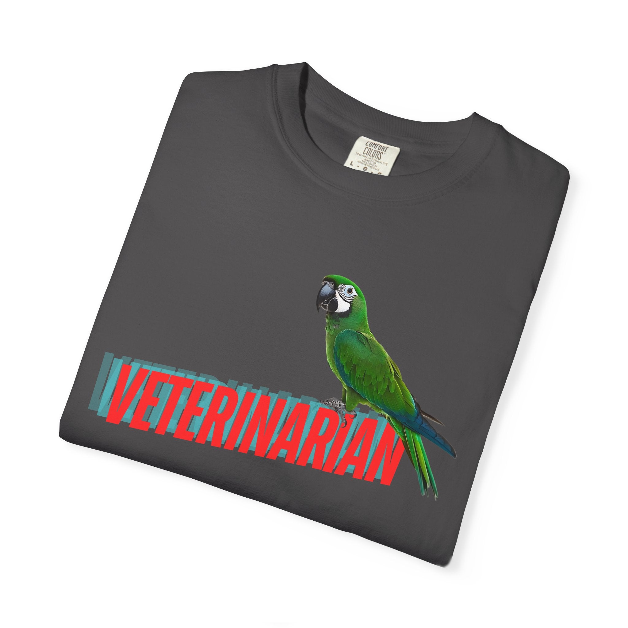 Veterinarian T-Shirt - Cute Parrot Graphic Tee for Animal Lovers, Gifts for Vet Students, Pet Owners, Animal Day Celebration
