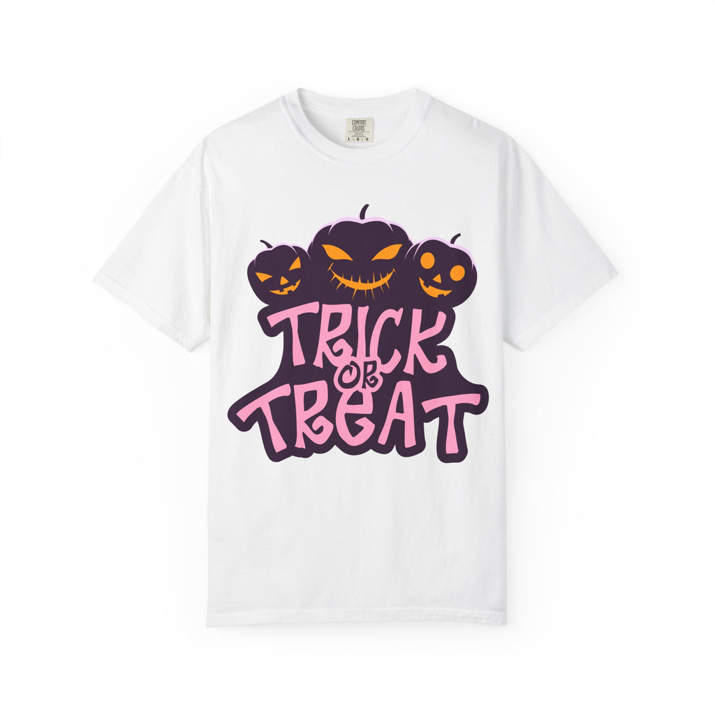 Halloween Trick or Treat T-Shirt, Unisex Halloween Tee, Spooky Autumn Shirt, Fun Costume Top, Trick or Treat Apparel
