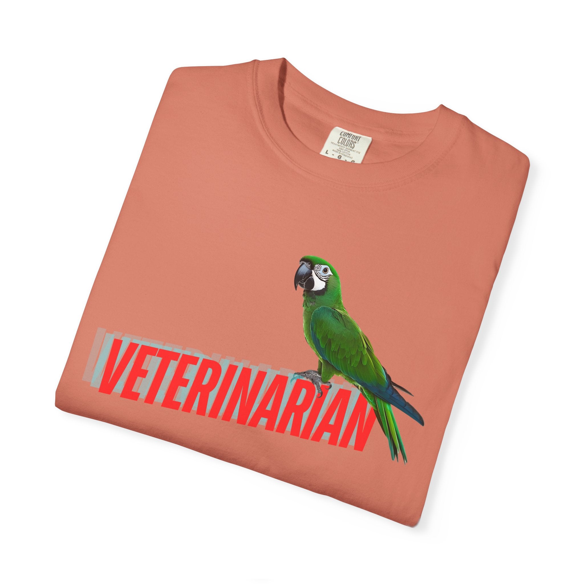 Veterinarian T-Shirt - Cute Parrot Graphic Tee for Animal Lovers, Gifts for Vet Students, Pet Owners, Animal Day Celebration