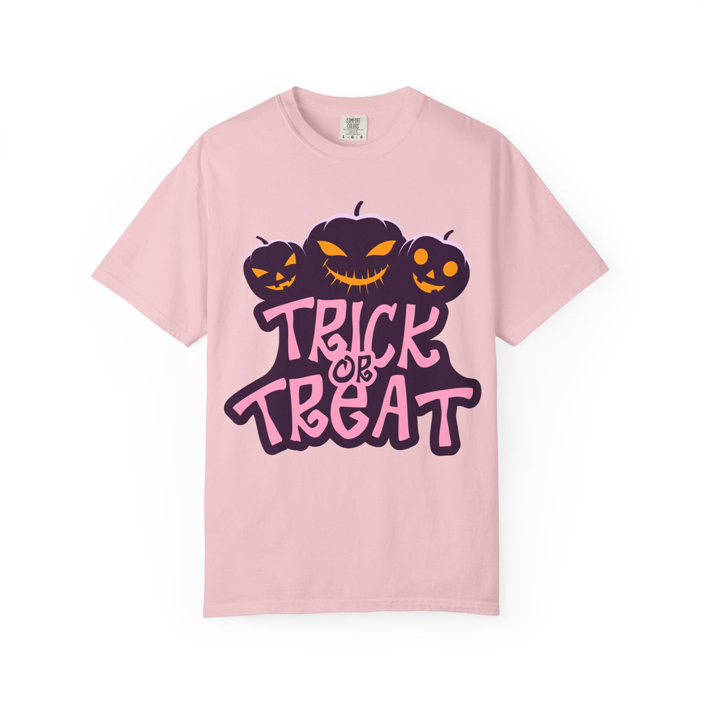 Halloween Trick or Treat T-Shirt, Unisex Halloween Tee, Spooky Autumn Shirt, Fun Costume Top, Trick or Treat Apparel