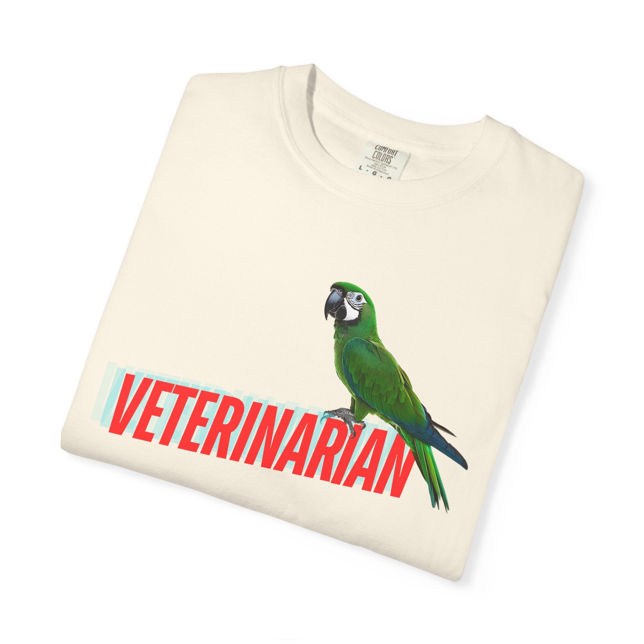 Veterinarian T-Shirt - Cute Parrot Graphic Tee for Animal Lovers, Gifts for Vet Students, Pet Owners, Animal Day Celebration