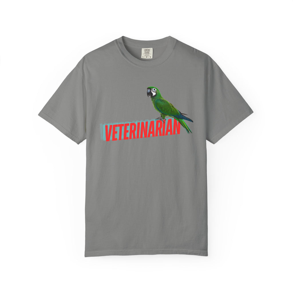 Veterinarian T-Shirt - Cute Parrot Graphic Tee for Animal Lovers, Gifts for Vet Students, Pet Owners, Animal Day Celebration